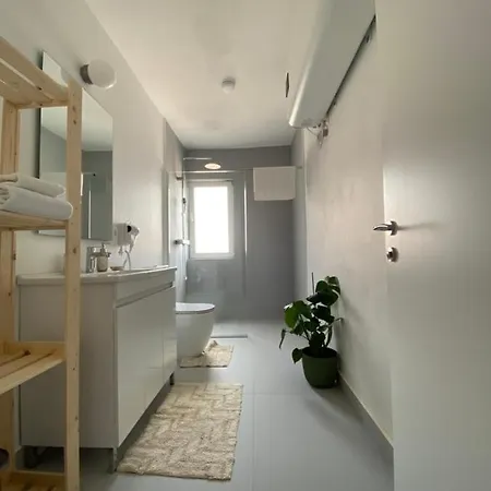 Lucas Oasis Apartment
