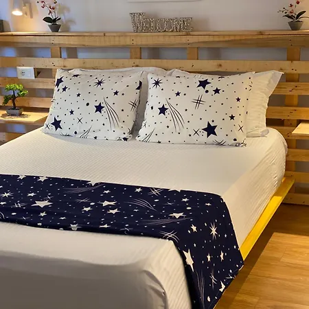 Lucas Oasis Apartment *