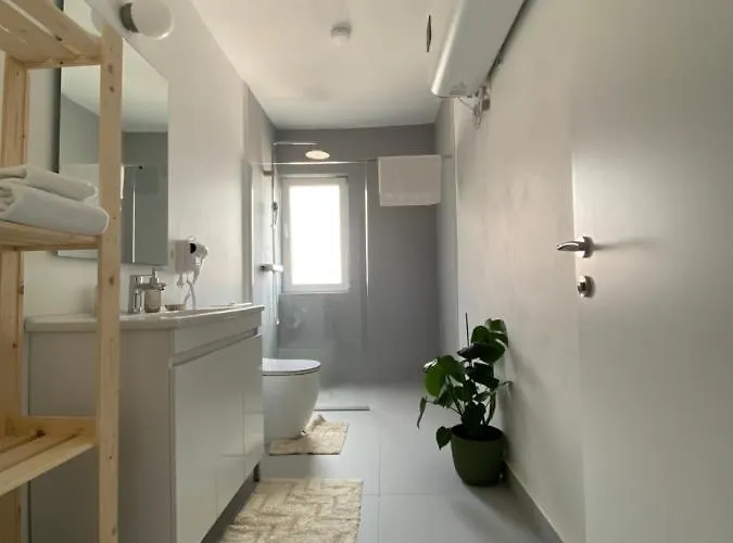 Lucas Oasis Apartment