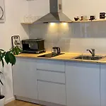 Lucas Oasis * Tirana