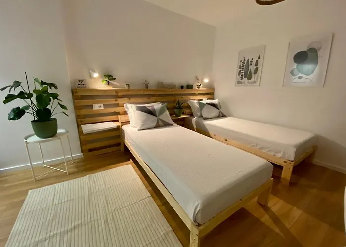 Lucas Oasis 公寓 地拉那